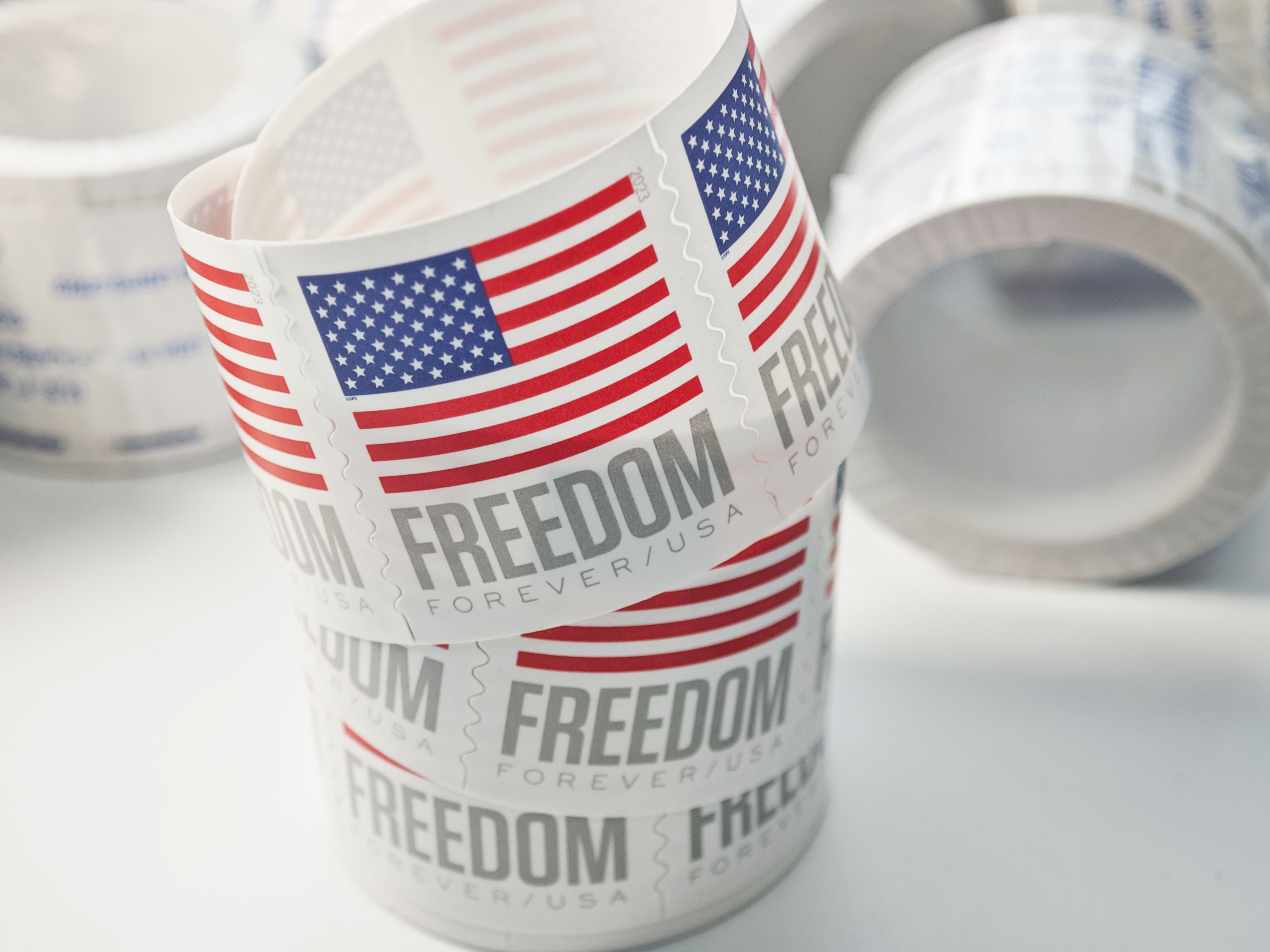 Big Sales! 3 U.S. Flag Stamps,3 Rolls/300 Pcs - Forever Stamps